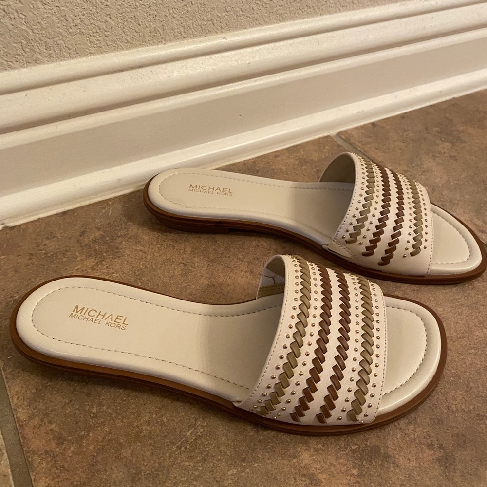 Michael Kors Women's Cream Slide Sandals